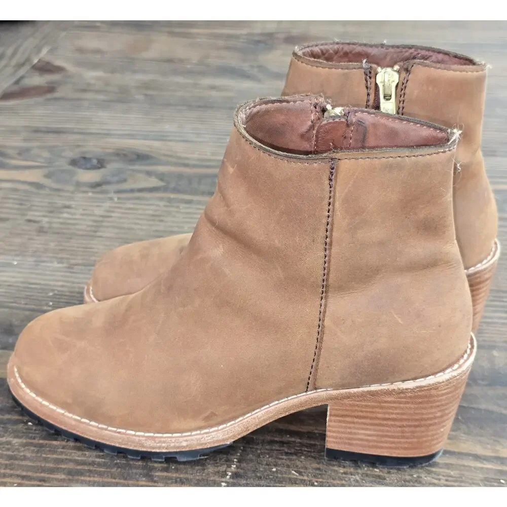 Patina Tan Leather Block Heel Ankle Booties Size 7